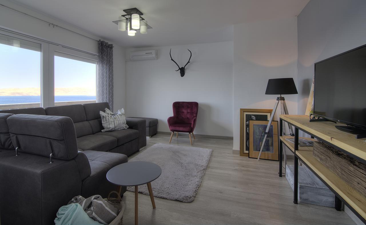 Lola Apartment *